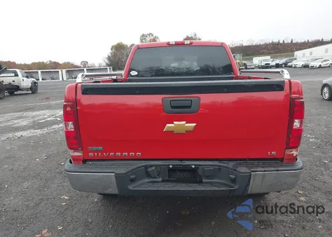 2011 Chevrolet Silverado 1500 Ls z USA, uszkodzony, nr VIN 1GCRKREA2BZ195086